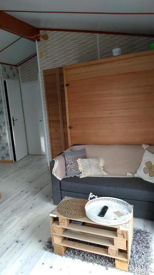 Le Haut Village Chambre D'Hotes Mobi-Loft Cosy Sauna ,Douche ,Chromotherapie Arrest Εξωτερικό φωτογραφία