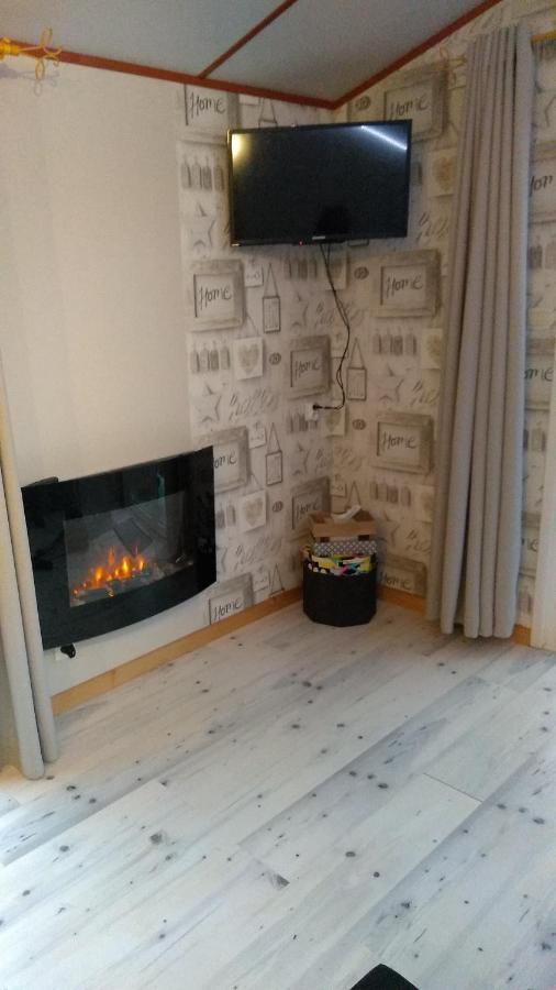 Le Haut Village Chambre D'Hotes Mobi-Loft Cosy Sauna ,Douche ,Chromotherapie Arrest Εξωτερικό φωτογραφία